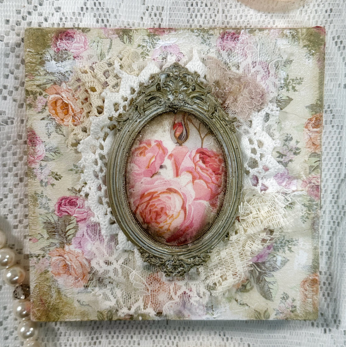 Rose Cameo Decoupage Wall Art: A stunning piece of wall art featuring a rose cameo design, created using the frames mould and a napkin from the Decoupage Club.
